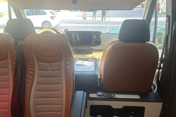 WhatsApp Image 2025-12-31 at 14.34.43 (1)